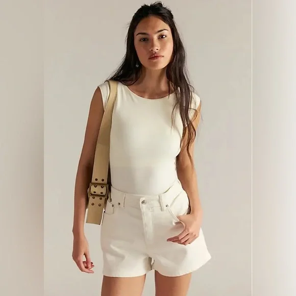 We The Free Crvy Bellarosa Vintage Shorts - Picture 5 of 9